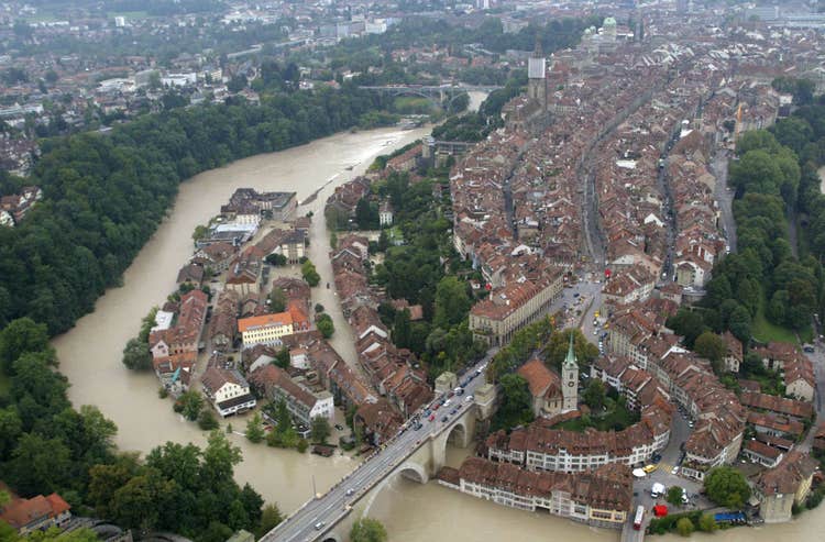 Drohnenaufnahme des überfluteten Mattequartiers.