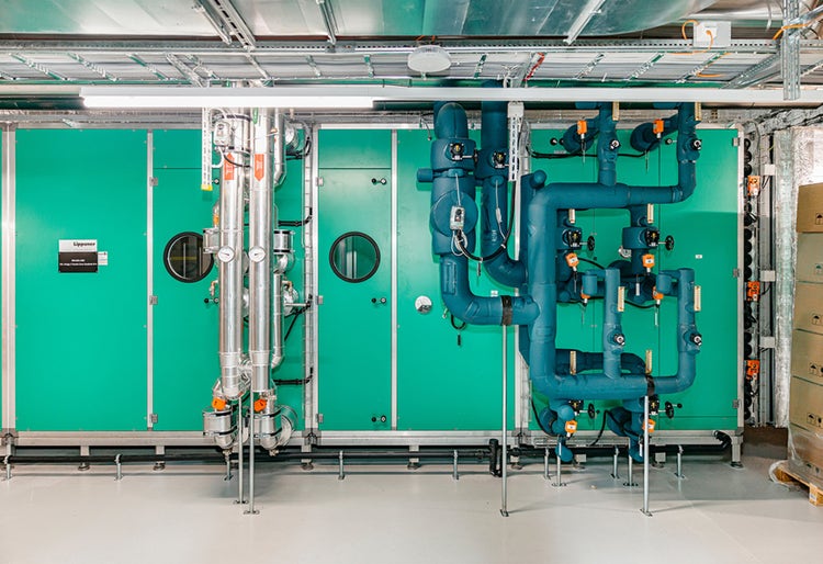 Installation de ventilation dans la Anna-Seiler-Haus.