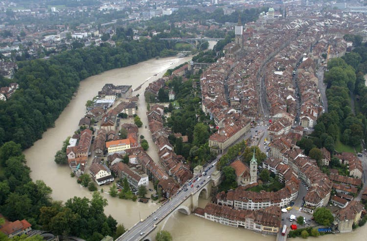 Photo prise par drone du quartier inondé de la Matte.